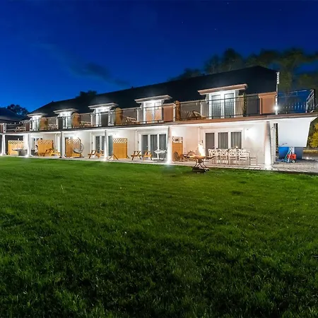 Semesterbostad Cozy In With Kitchen