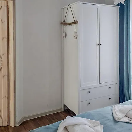 Cozy In With Kitchen Semesterbostad *