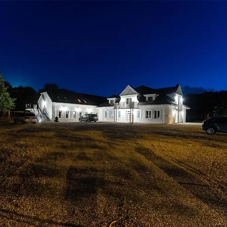 Cozy In With Kitchen Semesterbostad Grzybowo (West Pomeranian)